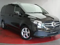 Obsidianschwarz Gebraucht 2021 Mercedes V220 Edition Van / Kleinbus | 42.950 € (Fairer Preis)