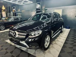 Schwarz Gebraucht 2017 Mercedes GLC250 AMG line SUV | 24.900 € (Fairer Preis)