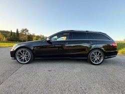 Schwarz Gebraucht 2011 Mercedes E63 AMG AMG Kombi | 22.900 € (Guter Preis)