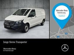 Weiß Gebraucht 2022 Mercedes Vito Van / Kleinbus | 27.941 € (Guter Preis)