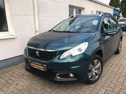 Grün Gebraucht 2016 Peugeot 2008 Urban Move SUV | 8.950 € (Fairer Preis)