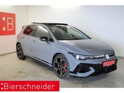 Grau Gebraucht 2025 VW Golf VIII Style Limousine | 43.490 € (Teuer)