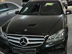Schwarz Gebraucht 2014 Mercedes E350 AMG Kombi | 10.400 € (Superpreis)