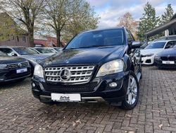 Schwarz Gebraucht 2010 Mercedes ML450 SUV | 11.750 €