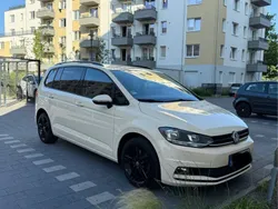 Beige Gebraucht 2019 VW Touran Comfortline Van / Kleinbus | 12.800 € (Guter Preis)
