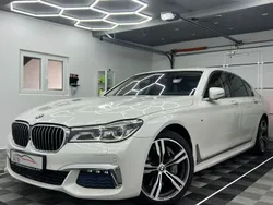 Weiß Gebraucht 2017 BMW 750 Executive Limousine | 44.600 €