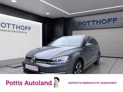Grau Gebraucht 2019 VW Golf VII IQ Drive Kombi | 15.377 € (Fairer Preis)