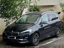 Schwarz Gebraucht 2023 BMW 220 Gran Tourer Luxury Line Van / Kleinbus | 29.980 € (Fairer Preis)