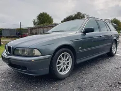 Grau Gebraucht 2004 BMW 525 Exclusive Kombi | 3.900 € (Fairer Preis)
