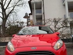 Rot Gebraucht 2012 Ford Fiesta Kleinwagen | 2.999 € (Guter Preis)