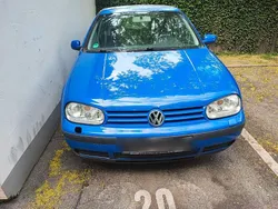 Blau Gebraucht 2002 VW Golf IV Basis Limousine | 600 € (Superpreis)