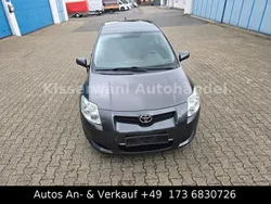 Grau Gebraucht 2008 Toyota Auris Team Limousine | 1.500 € (Guter Preis)