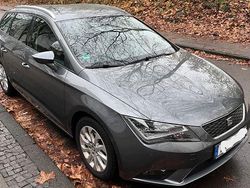 Grau Gebraucht 2015 Seat Leon ST Style Kombi | 11.200 € (Guter Preis)