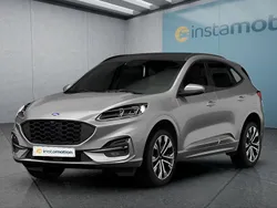 Silber Gebraucht 2023 Ford Kuga SUV | 23.649 € (Guter Preis)