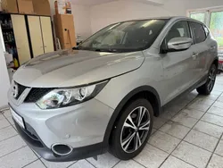 Silber Gebraucht 2016 Nissan Qashqai Acenta SUV | 10.999 € (Fairer Preis)