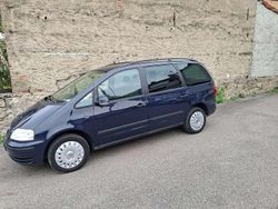 Blau Gebraucht 2009 VW Sharan Van / Kleinbus | 4.333 € (Fairer Preis)