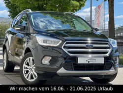 Schwarz Gebraucht 2019 Ford Kuga Cool & Connect SUV | 17.999 € (Guter Preis)