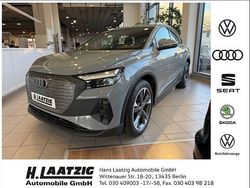 Grau Gebraucht 2021 Audi Q4 e-tron SUV | 24.990 € (Fairer Preis)