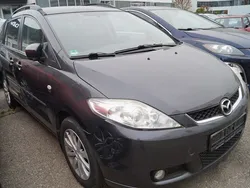 Grau Gebraucht 2006 Mazda 5 Exclusive Van / Kleinbus | 2.440 € (Fairer Preis)