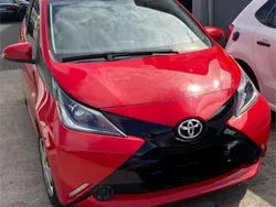 Rot Gebraucht 2017 Toyota Aygo X-play Kleinwagen | 6.111 € (Fairer Preis)