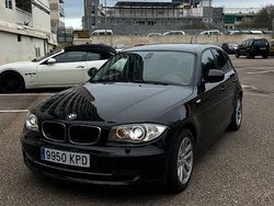 Schwarz Gebraucht 2011 BMW 118 Kleinwagen | 4.500 € (Guter Preis)