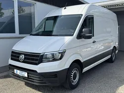 Weiß candyweiß Gebraucht 2019 VW Crafter Van | 25.900 € (Etwas zu teuer)