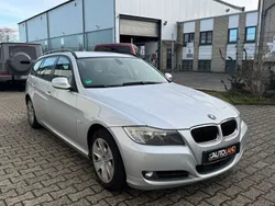 Silber Gebraucht 2009 BMW 318 Exclusive Kombi | 4.400 € (Guter Preis)