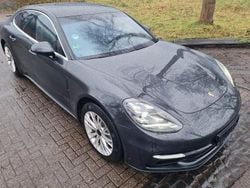 Grau Gebraucht 2018 Porsche Panamera 4S Chrono Limousine | 52.990 € (Superpreis)