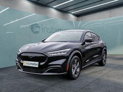 Schwarz Gebraucht 2022 Ford Mustang Mach-E SUV | 51.299 €