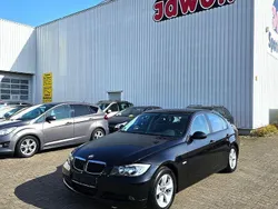 Schwarz Gebraucht 2006 BMW 320 Limousine | 3.350 € (Fairer Preis)