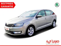 Andere Gebraucht 2017 Skoda Rapid Kombi | 10.990 € (Etwas zu teuer)