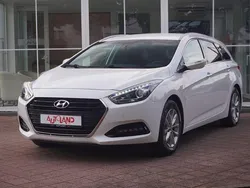 Weiß Gebraucht 2016 Hyundai i40 Kombi | 14.990 € (Teuer)