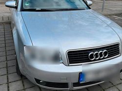 Silber Gebraucht 2001 Audi A4 Limousine | 750 € (Superpreis)