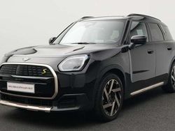 Schwarz Gebraucht 2024 Mini Countryman Favoured SUV | 40.347 € (Guter Preis)