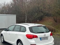 Gebraucht 2012 Opel Astra Kombi | 3.200 € (Fairer Preis)