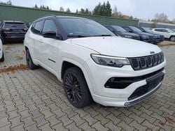 Weiß Gebraucht 2022 Jeep Compass SUV | 22.450 € (Guter Preis)