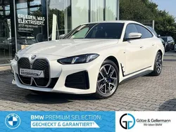Alpinweiss Gebraucht 2024 BMW i4 M Sport Limousine | 50.550 € (Fairer Preis)