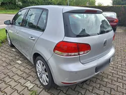 Grau Gebraucht 2009 VW Golf VI Limousine | 3.550 € (Fairer Preis)