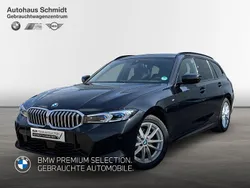 Saphirschwarz Gebraucht 2025 BMW 320 M Sport Kombi | 40.660 € (Guter Preis)