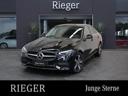 Black metallic Gebraucht 2024 Mercedes C300e Avantgarde Limousine | 39.900 € (Superpreis)