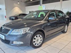Seda anthracite/anthracite grau (metallic) Gebraucht 2009 Skoda Octavia Ambiente Limousine | 7.950 € (Teuer)