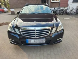 Schwarz Gebraucht 2010 Mercedes E250 Avantgarde Kombi | 8.550 € (Fairer Preis)