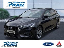Schwarz(metallic) Gebraucht 2023 Ford Focus ST-Line Kombi | 22.790 € (Fairer Preis)