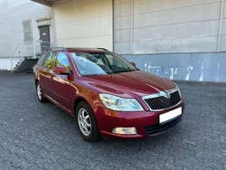 Rot Gebraucht 2009 Skoda Octavia Elegance Kombi | 4.700 € (Superpreis)