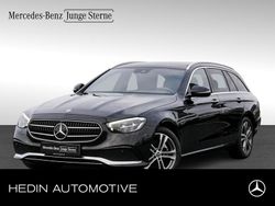 Schwarz Gebraucht 2022 Mercedes E300 Avantgarde Limousine | 43.390 € (Teuer)
