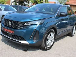 Blau metallic Gebraucht 2021 Peugeot 3008 Active SUV | 20.900 € (Fairer Preis)