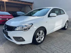 Weiß Gebraucht 2011 Kia ProCeed Kleinwagen | 4.200 €