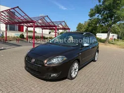 Braun Gebraucht 2010 Fiat Croma Emotion Limousine | 8.900 €