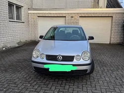 Grau Gebraucht 2004 VW Polo Kleinwagen | 1.299 € (Fairer Preis)