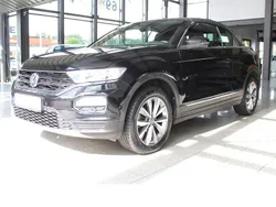 Schwarz Gebraucht 2020 VW T-Roc Cabriolet Style Cabrio | 19.870 € (Fairer Preis)
